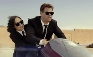 MIB-International-Sunglasses-worn-by-Chris-Hemsworth-and-Tessa-Thompson-Men-in Black