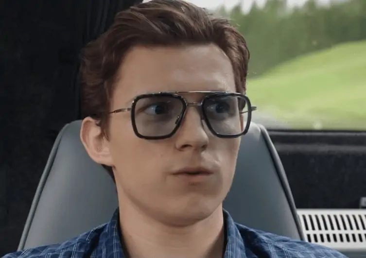 Peter Parker Wearing Tony Stark's Stark Industries Glasses in Spider-Man Far From Home